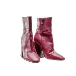 Maison Margiela Women's Burgundy Ankle Boots
